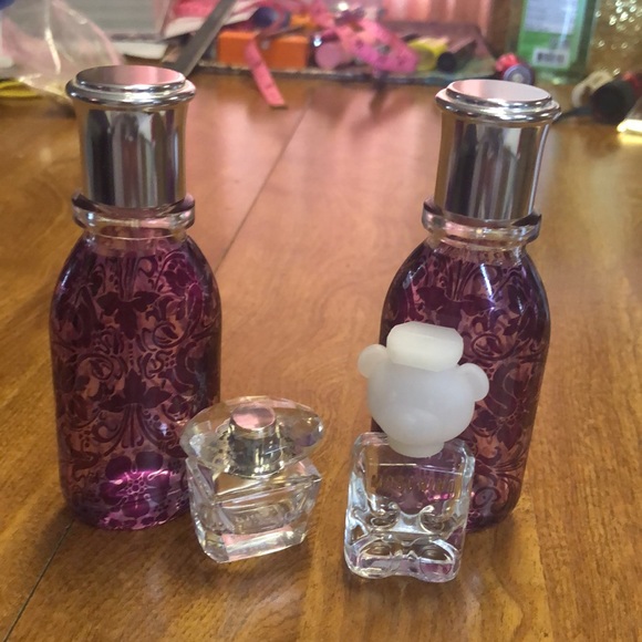 (4) Empty Bottles of Designer Perfumes - Picture 9 of 9